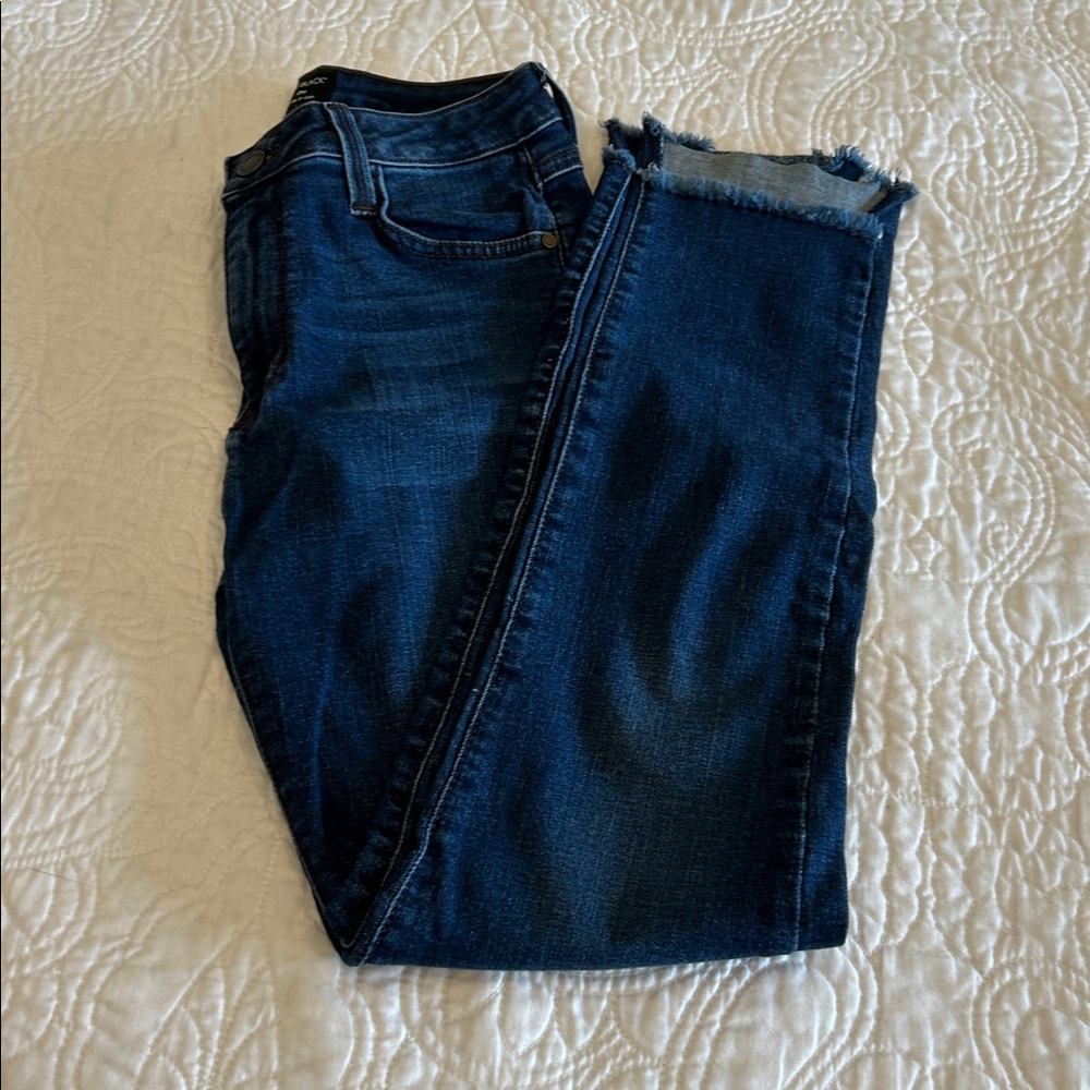 Just Black Dark Blue Ankle Jeans